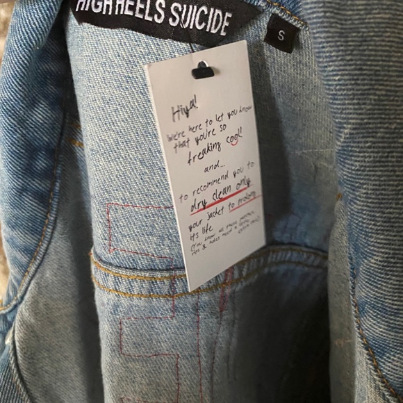 HIGH HEELS SUICIDE WANDERLUST Star Patch Embellished DENIM jean JACKET Sz S - Picture 7 of 16